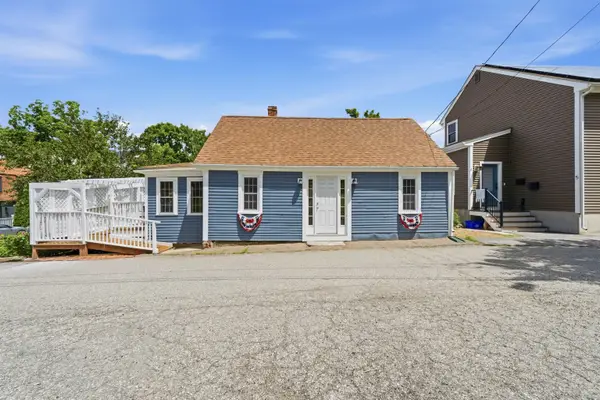 3 Creighton Street, Newmarket, NH 03857