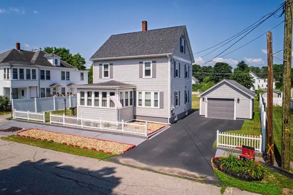20 Dewey Street, Rochester, NH 03867