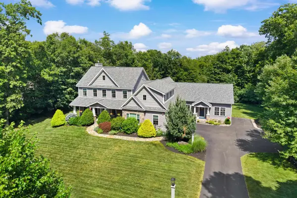 9 Samuel J Drive, Merrimack, NH 03054-2338