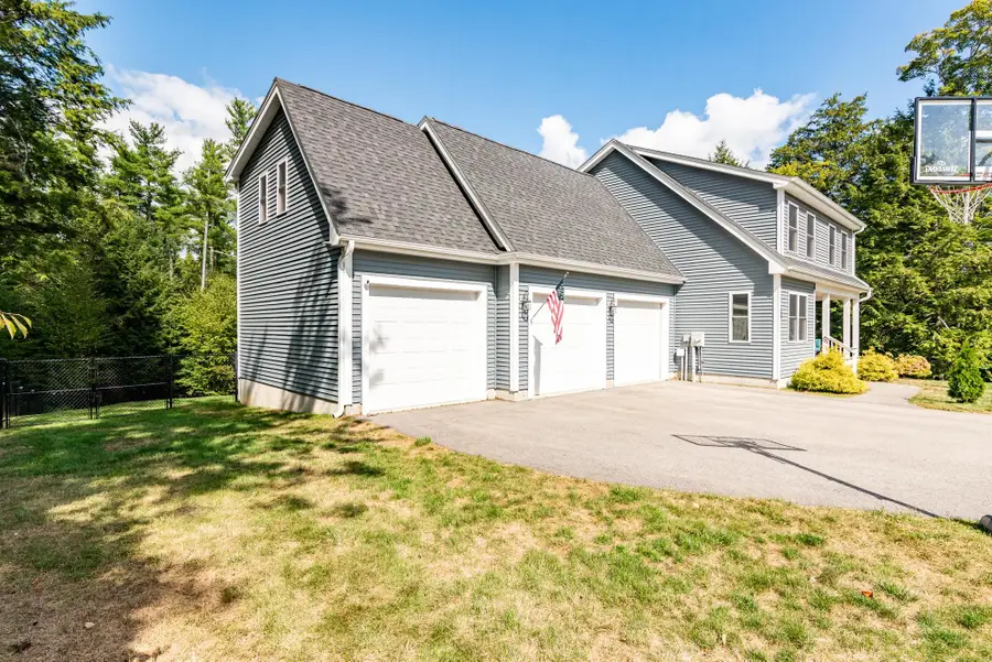 76 Overlook Circle, Barrington, NH 03825 - #2
