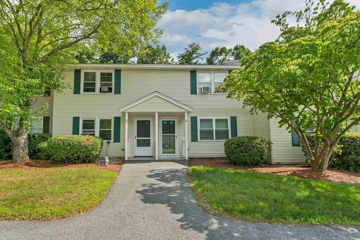 1035 S. Mammoth Road, Manchester, NH 03109 - #1