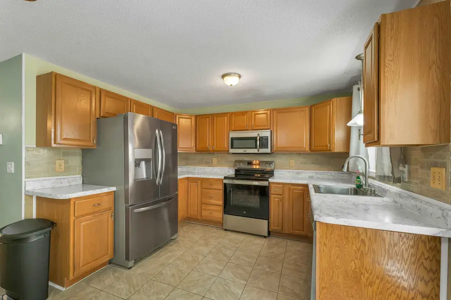 1035 S. Mammoth Road, Manchester, NH 03109 - #3