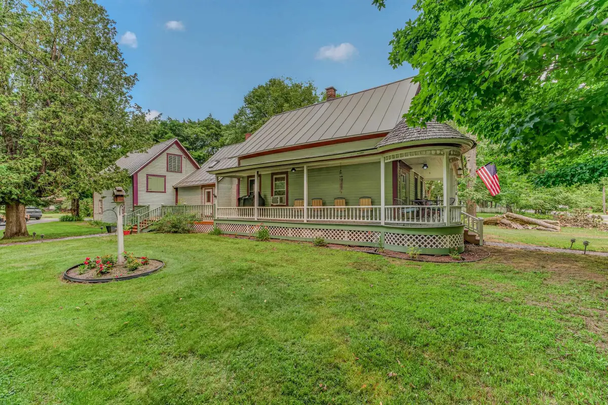 5294 Main S Street, Newbury, VT 05051 - #1