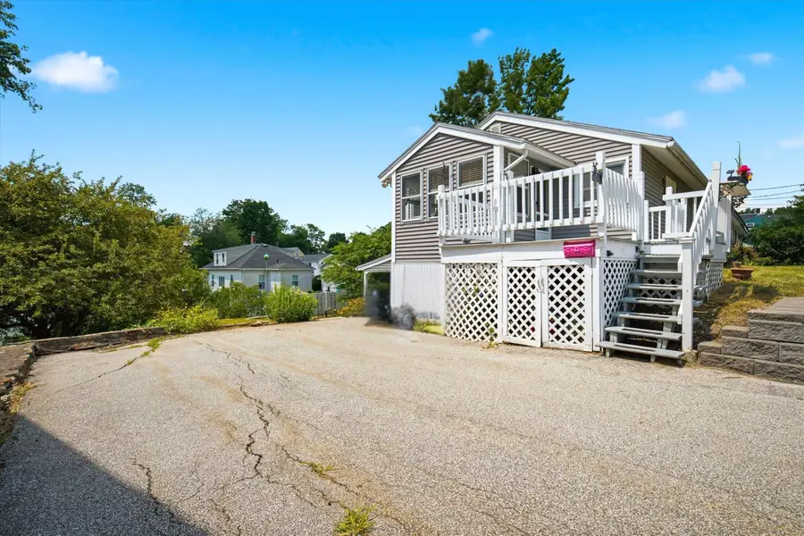 176 Portsmouth Avenue, Manchester, NH 03109 - #2