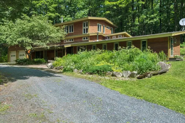 4359 Hollister Hill Road, Marshfield, VT 05658
