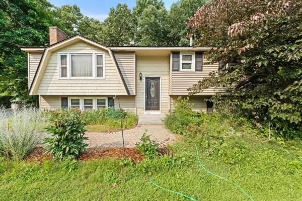 10 Wentworth Street, Nashua, NH 03060