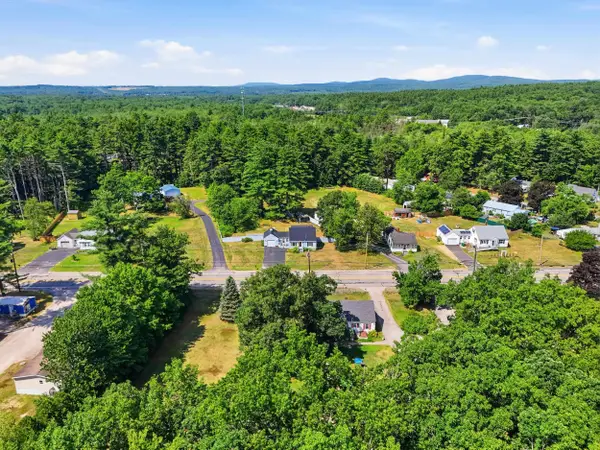 158 Milton Road, Rochester, NH 03868