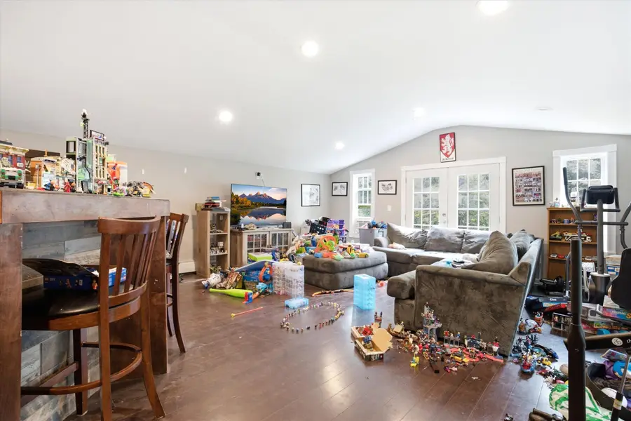 31 Chagnon Lane, Hudson, NH 03051 - #2