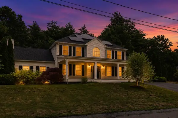 3 Sandstone Drive, Nashua, NH 03063