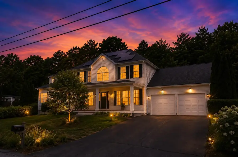 3 Sandstone Drive, Nashua, NH 03063 - #3