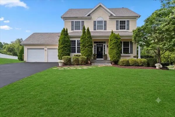 278 Brennan Woods Drive, Williston, VT 05495