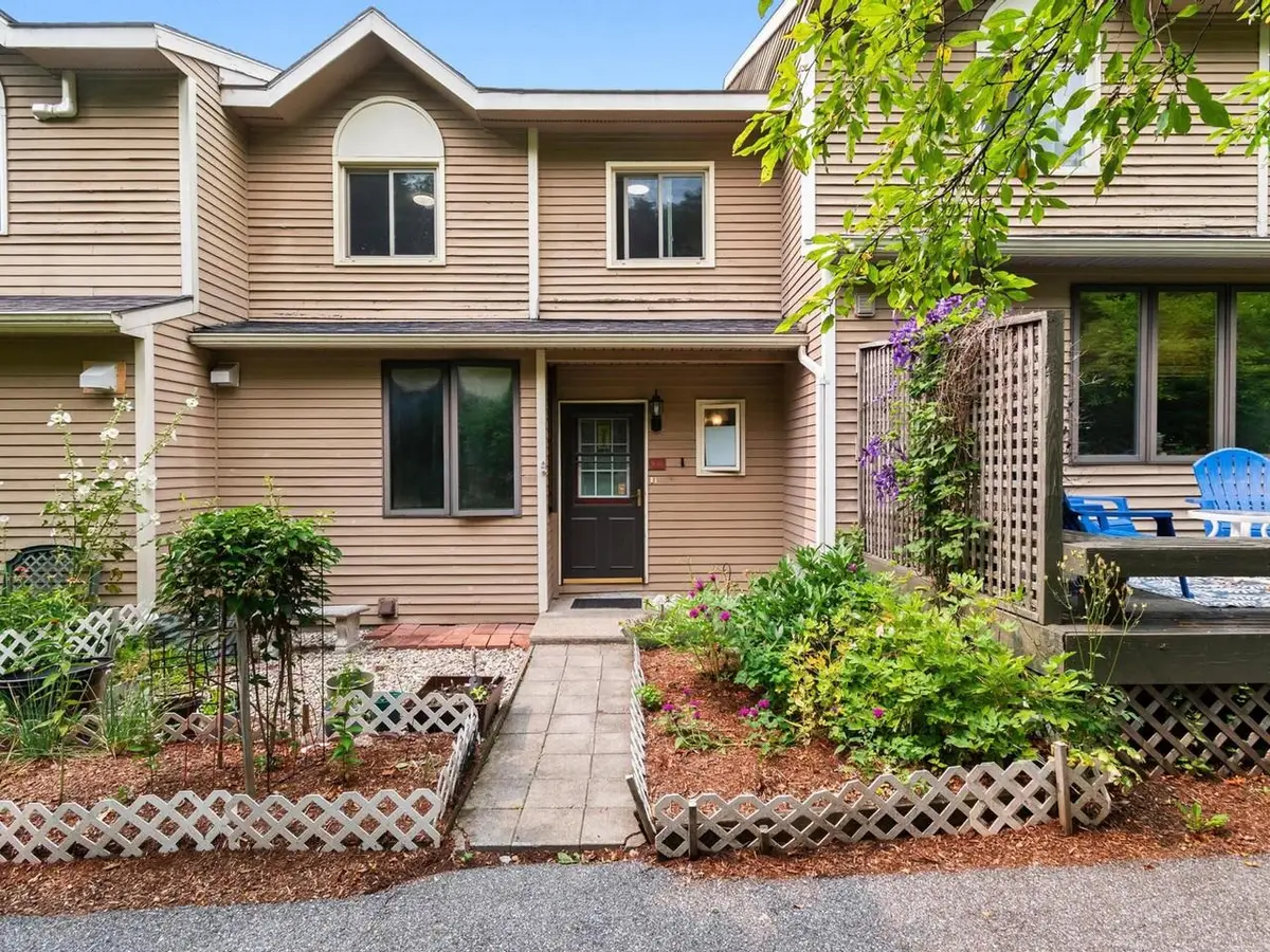 N15 Stonehedge Drive, South Burlington, VT 05403 - #1