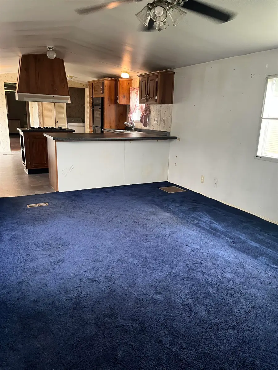136 Sherwood Glen, Somersworth, NH 03878 - #2