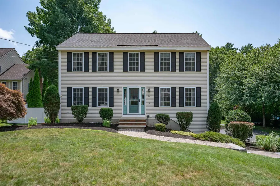 14 Village Drive, Atkinson, NH 03811 - #2