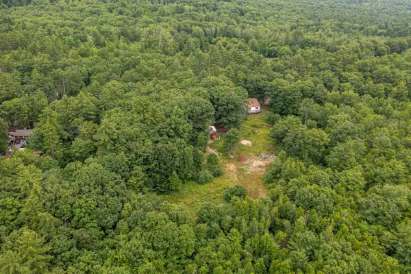 82 Champion Hill Road, Effingham, NH 03882