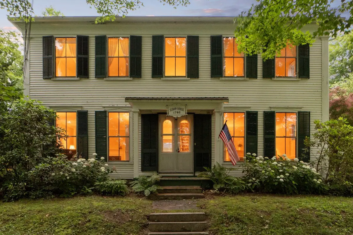 52 School Street, Haverhill, NH 03765 - #1