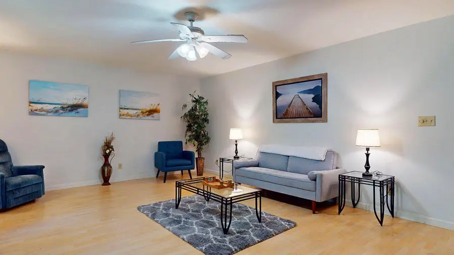 125 Kennedy Drive #24, South Burlington, VT 05403 - #3