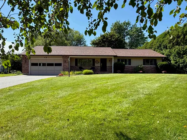 11 Rivendell Drive, Essex Junction, VT 05452