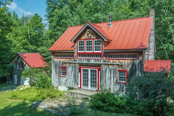 2734 Mad Tom Road, Dorset, VT 05253