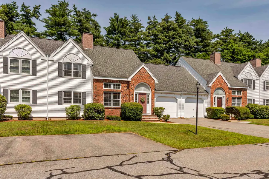 11 Stonebridge Drive, Plaistow, NH 03865 - #3