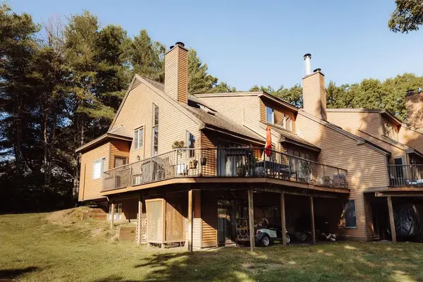 1140 Murphy's Road #10A, Hartford, VT 05059