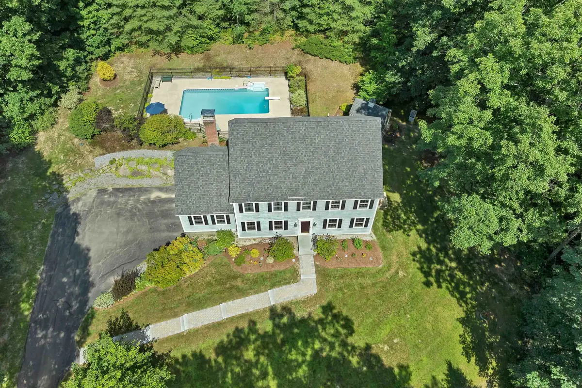 52 Riverdale Road, New Boston, NH 03070 - #1