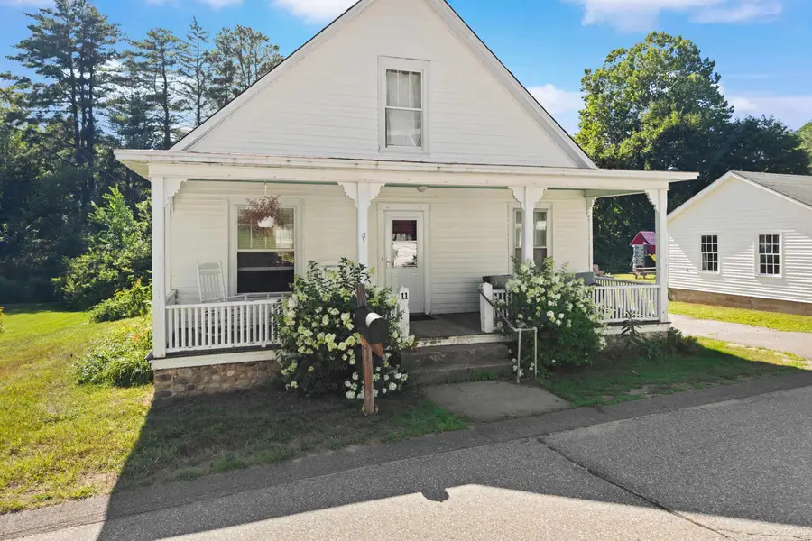 11 Summer Street, Goffstown, NH 03045 - #2