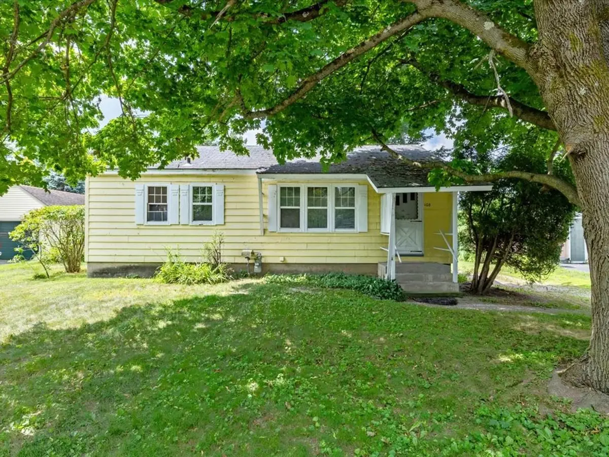 108 Iroquois Avenue, Essex Junction, VT 05452 - #1