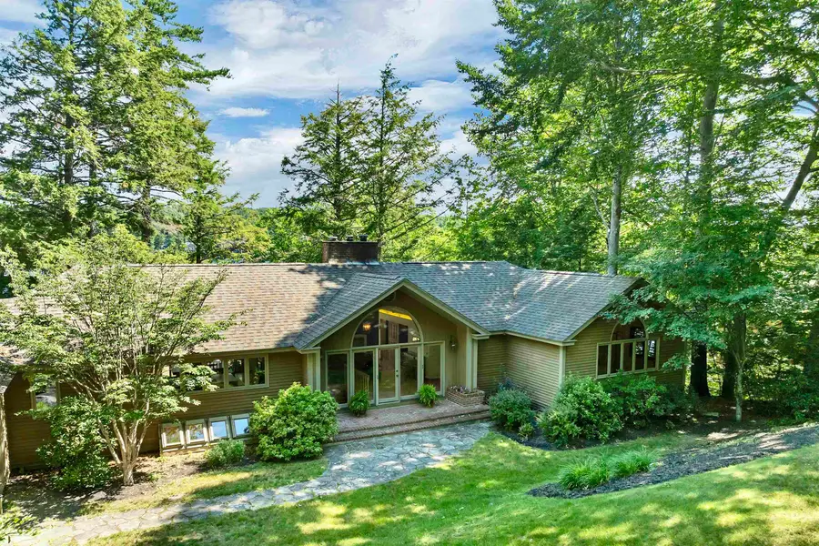 6 Wyanoke Gate Lane, Wolfeboro, NH 03894 - #2