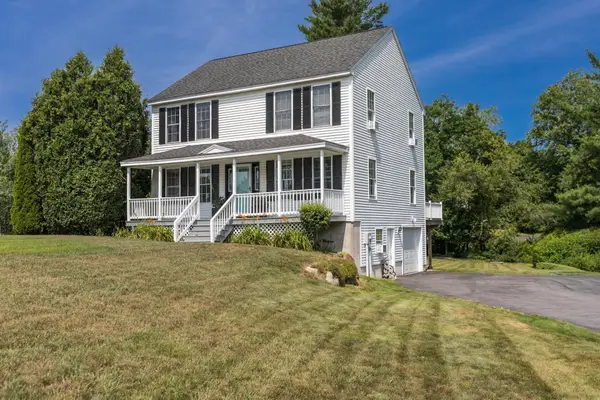 7 Squire Drive, Somersworth, NH 03878-2826