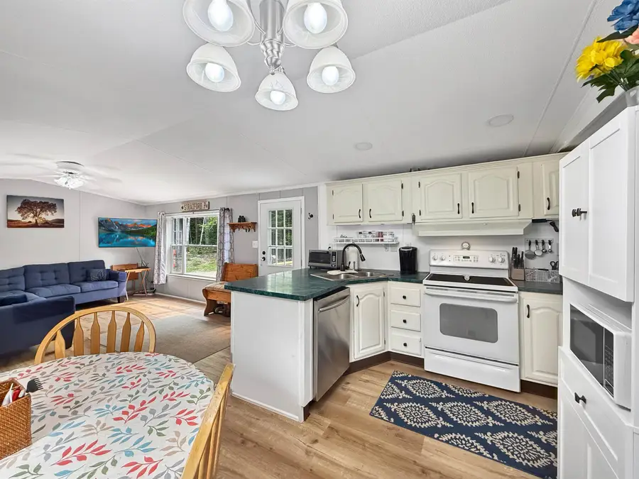 584 Bog Road, Stratford, NH 03590 - #3
