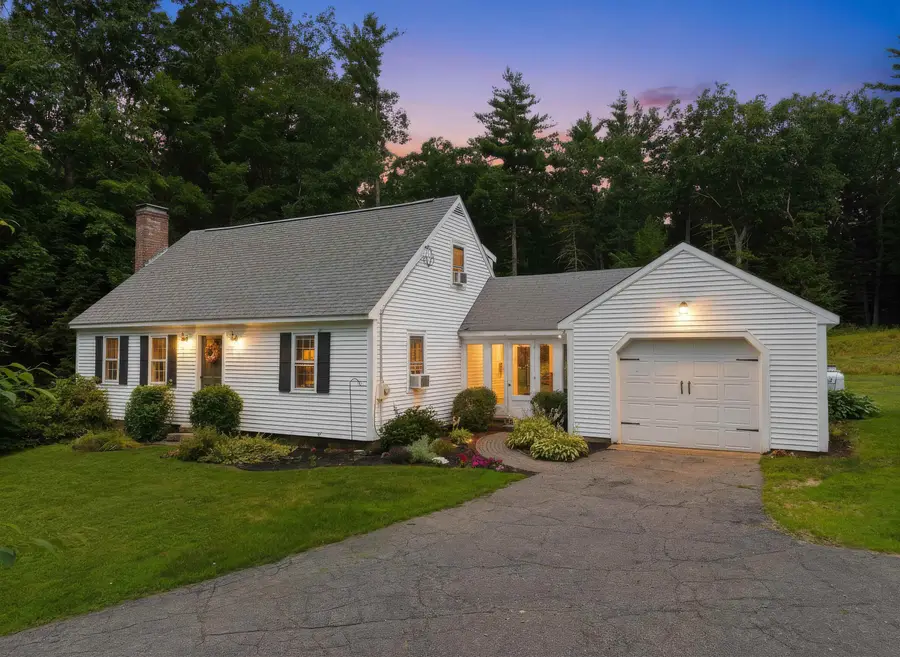 24 Manchester Road, Amherst, NH 03031 - #2