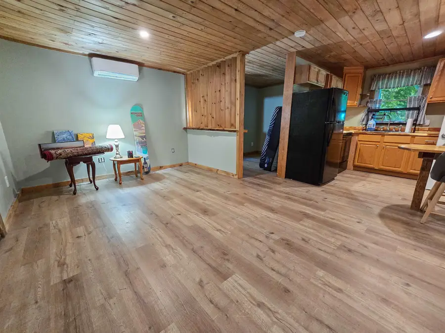 30 VT Route 10, North Springfield, VT 05150 - #3