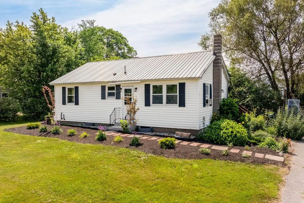 36 School Street, Canaan, NH 03741 - #1
