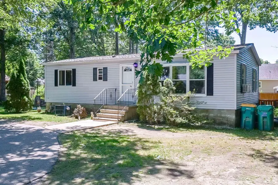 20 Riverside Drive, Fremont, NH 03044 - #2