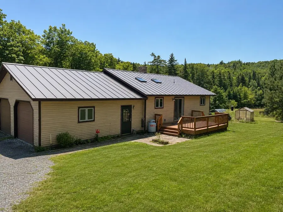 38 Thompson Road, Newbury, VT 05051 - #3