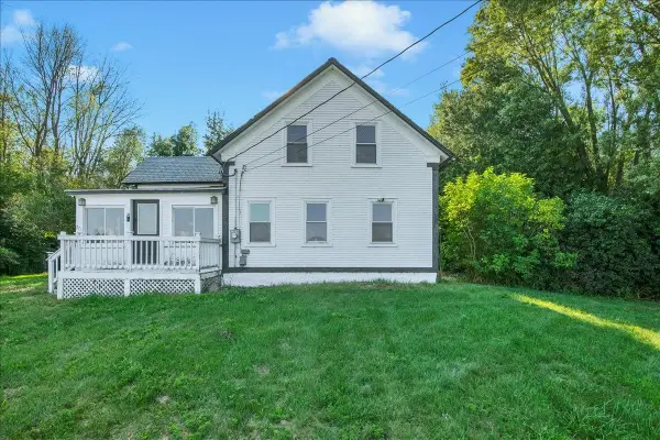 271 US RT 2, Grand Isle, VT 05458