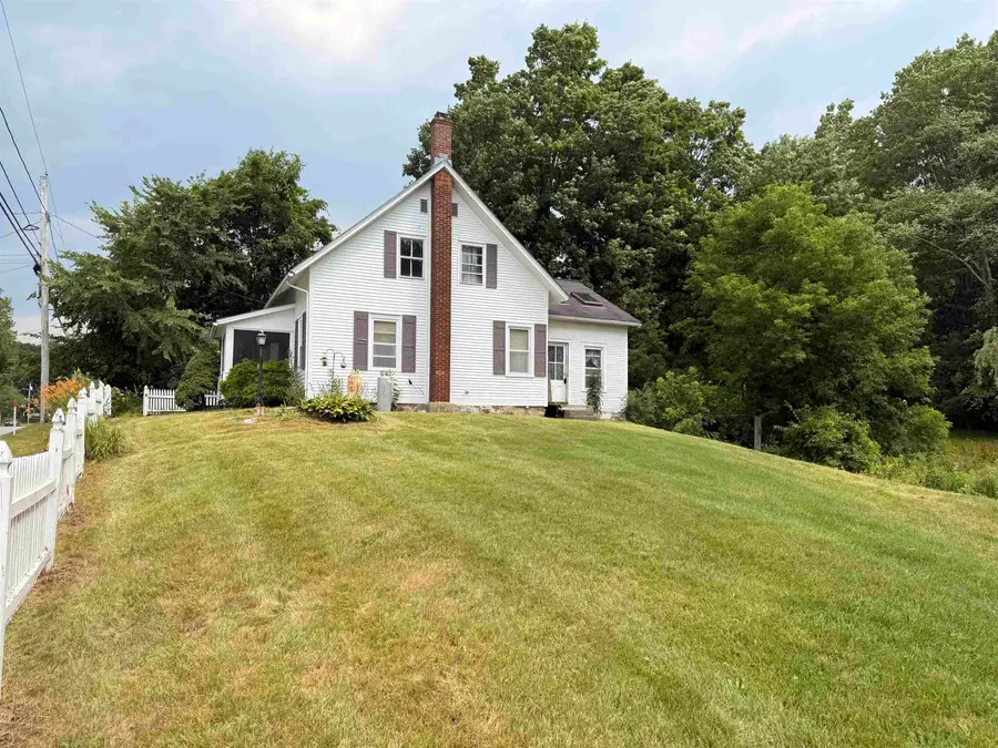 50 Carver Street, Brandon, VT 05743-1076 - #2