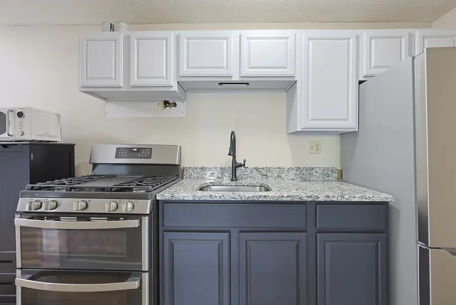 6 Brookside Drive #2, Exeter, NH 03833 - #2