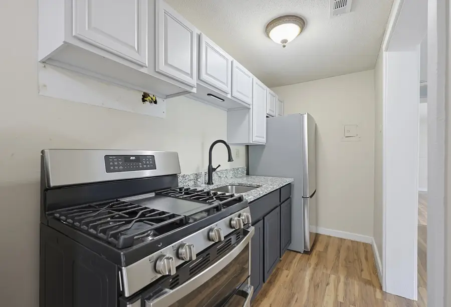 6 Brookside Drive #2, Exeter, NH 03833 - #3