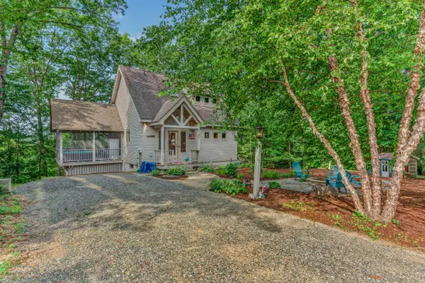 18 Armsby Circle, Campton, NH 03223