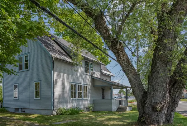 515 Washington Highway, Morristown, VT 05661