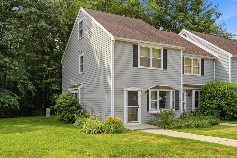 17 Chestnut Circle, Merrimack, NH 03054 - #2