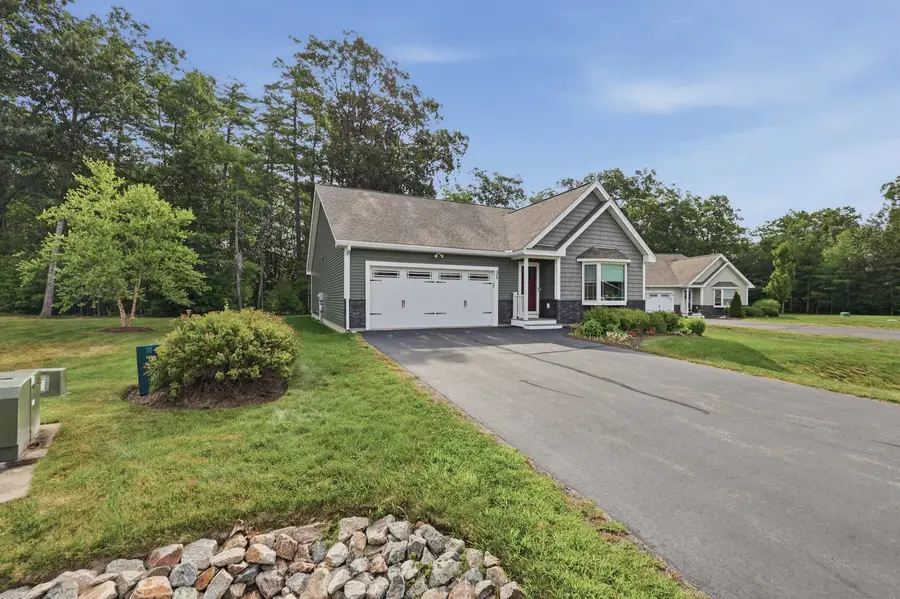 31 Castle Court, Kingston, NH 03848 - #2