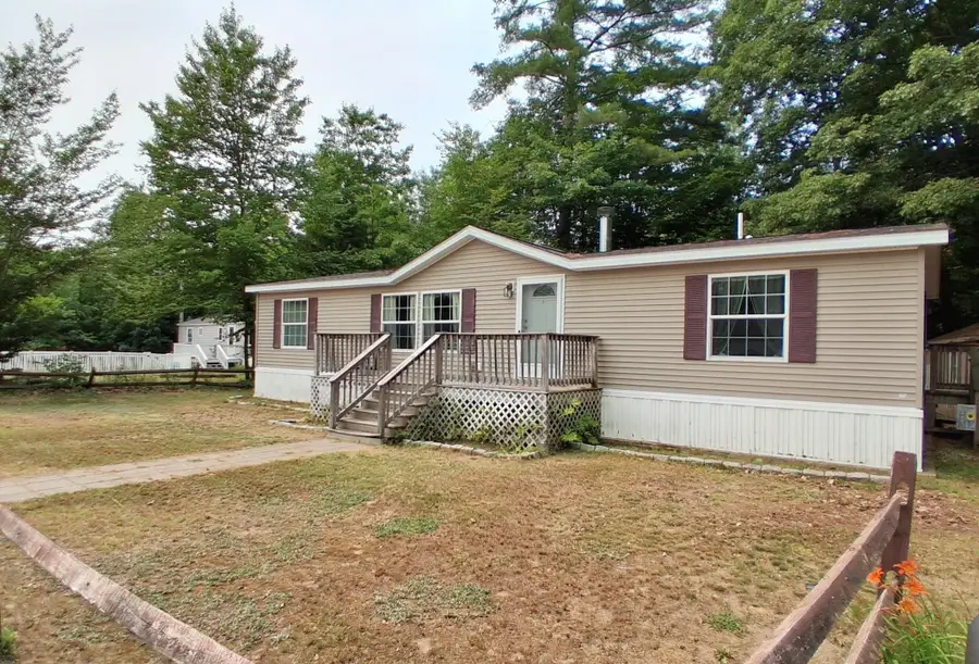 11 Page Street, Plymouth, NH 03264 - #3