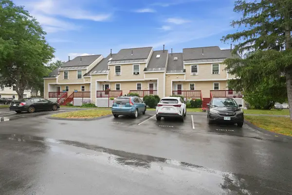12 Vinton Drive, Concord, NH 03303