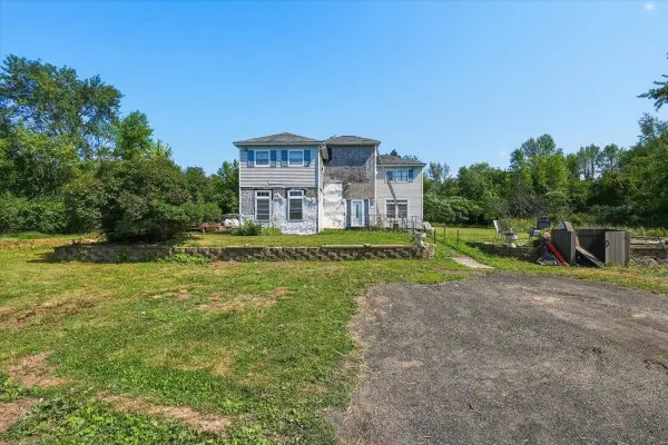 47 Phelps Lane, South Hero, VT 05486