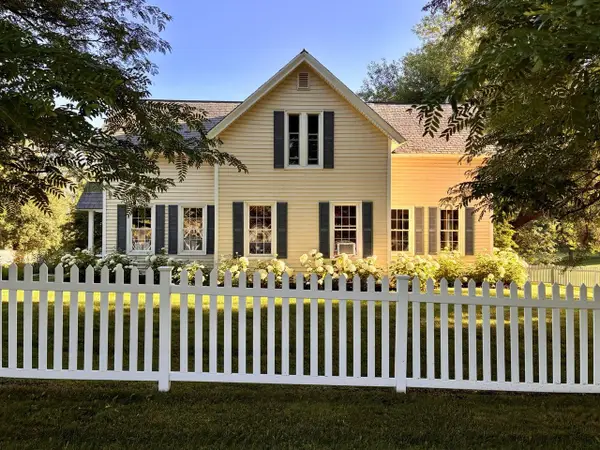 280 Main Street, Shoreham, VT 05770