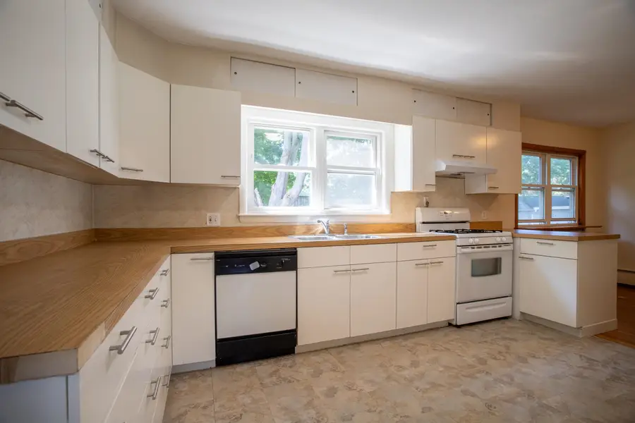 16 Tuck Road, Hampton, NH 03842 - #2