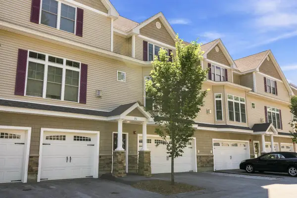 11 Manor Drive #C, Hooksett, NH 03106